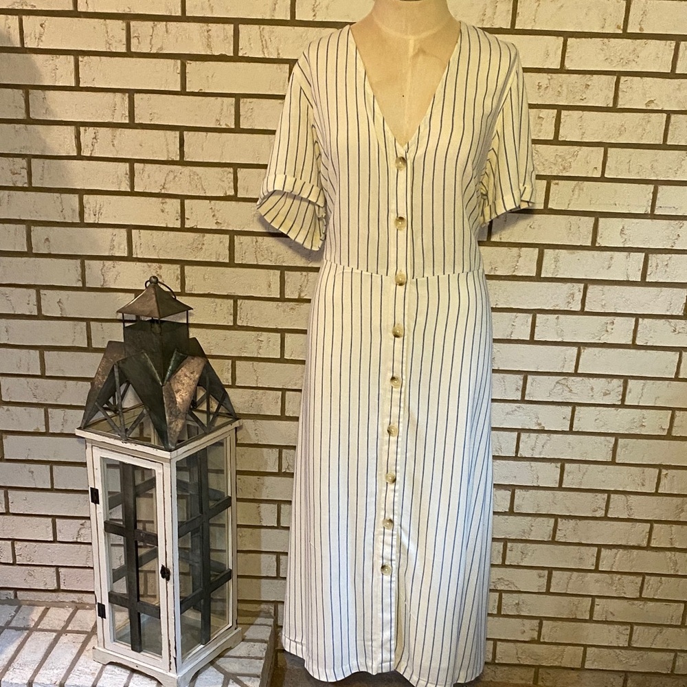 Old Navy White and Blue Striped Midi Dress